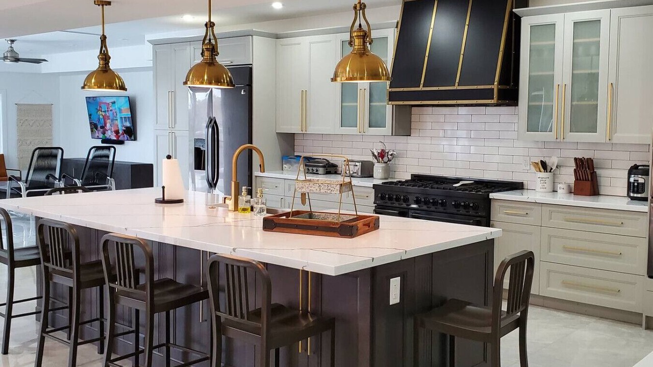 Photo of Kitchen in Caloosahatchee