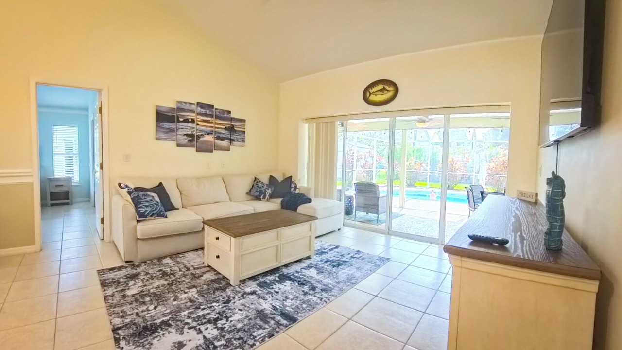 Photo of Livingroom in Port Saint Lucie