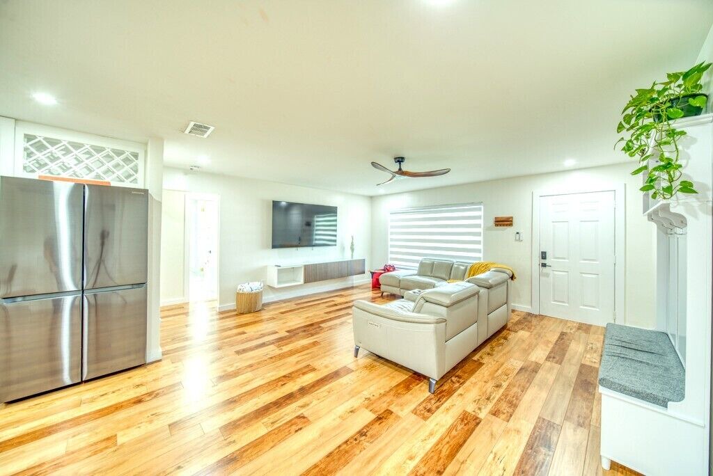 Photo of Livingroom in Diplomat