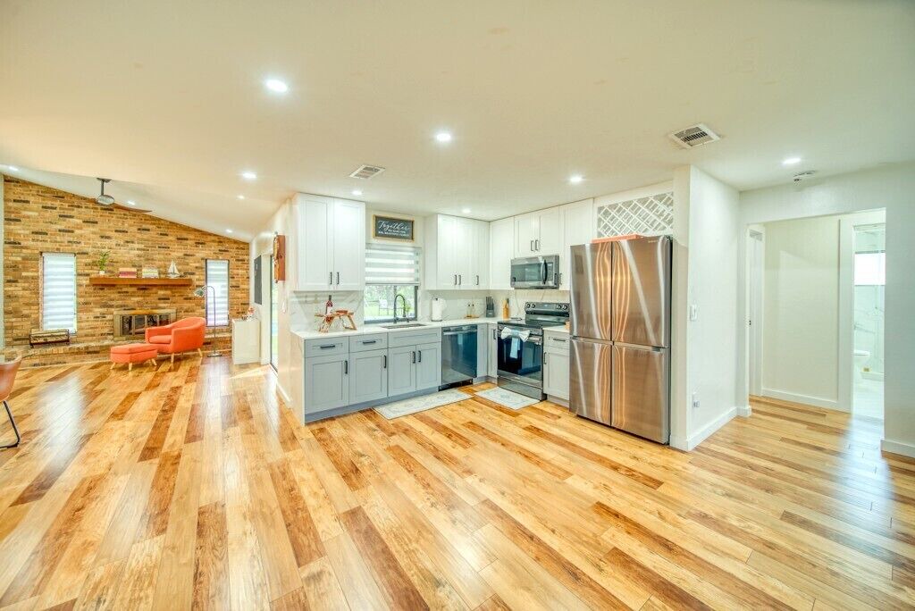 Photo of Kitchen in Diplomat