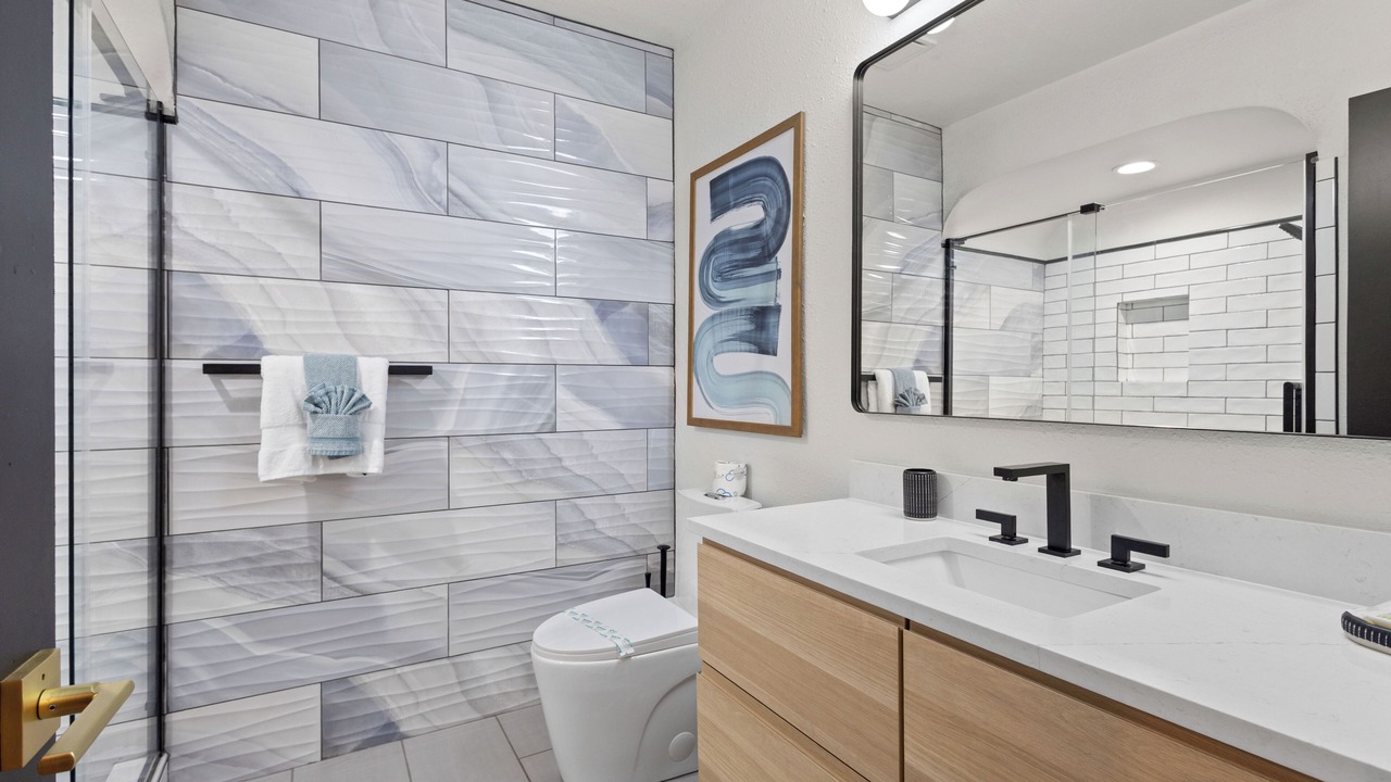 Photo of Bathroom in Central Sarasota