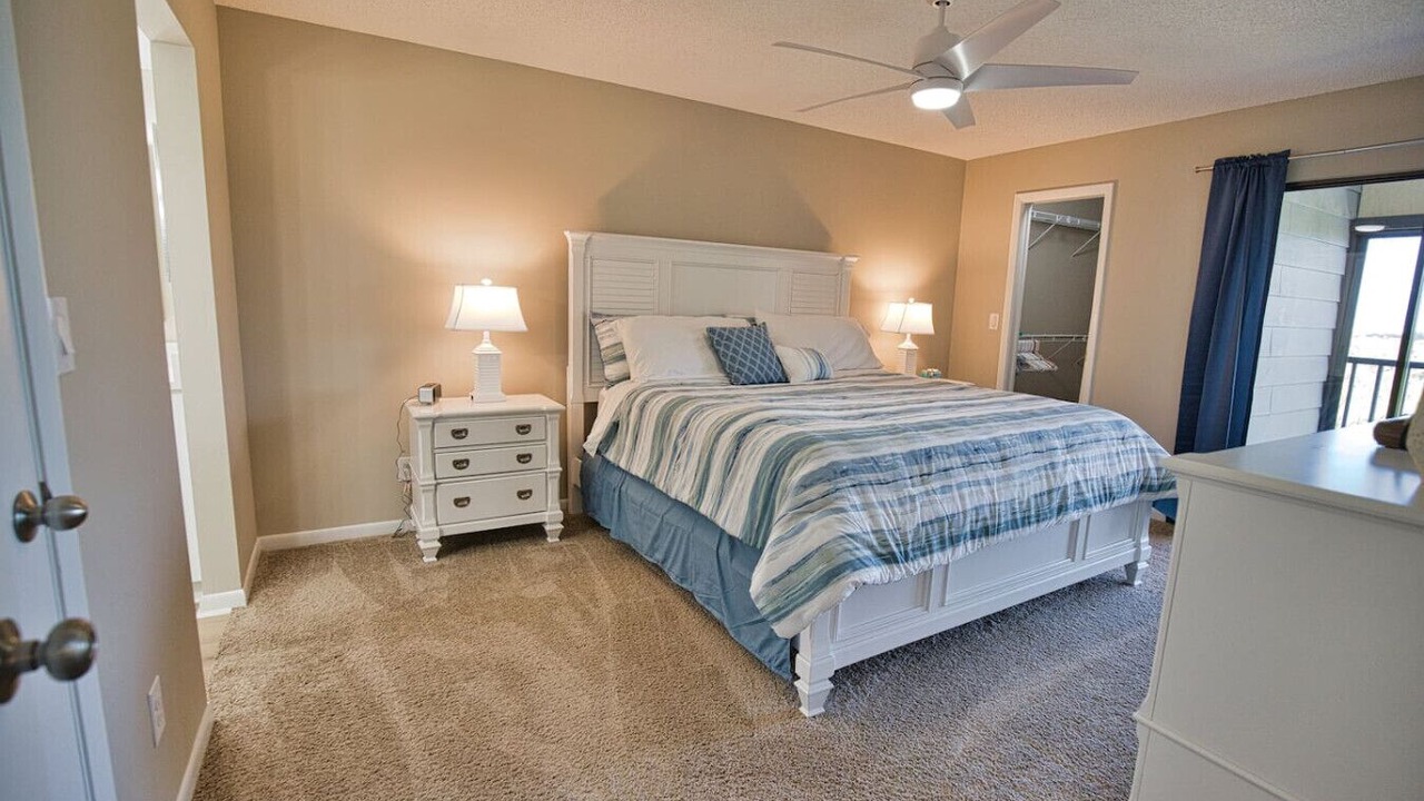 Photo of Bedroom in Englewood