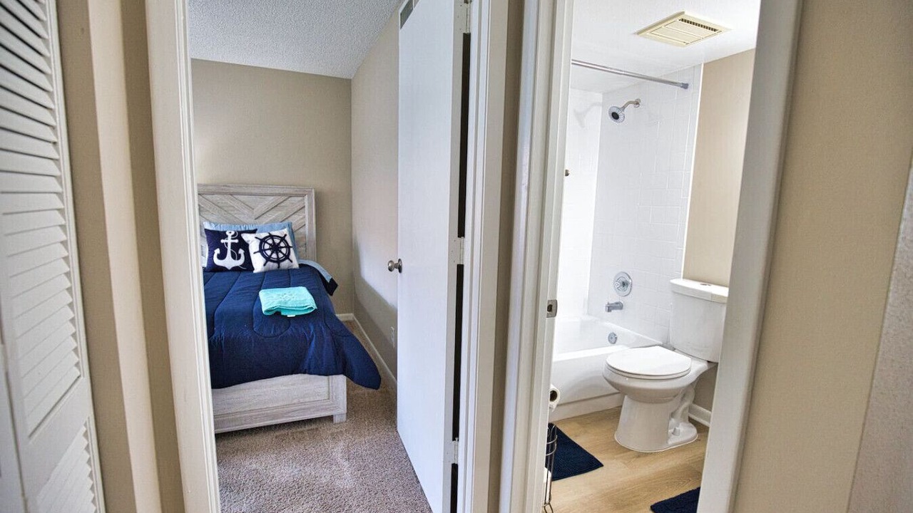 Photo of Bathroom in Englewood