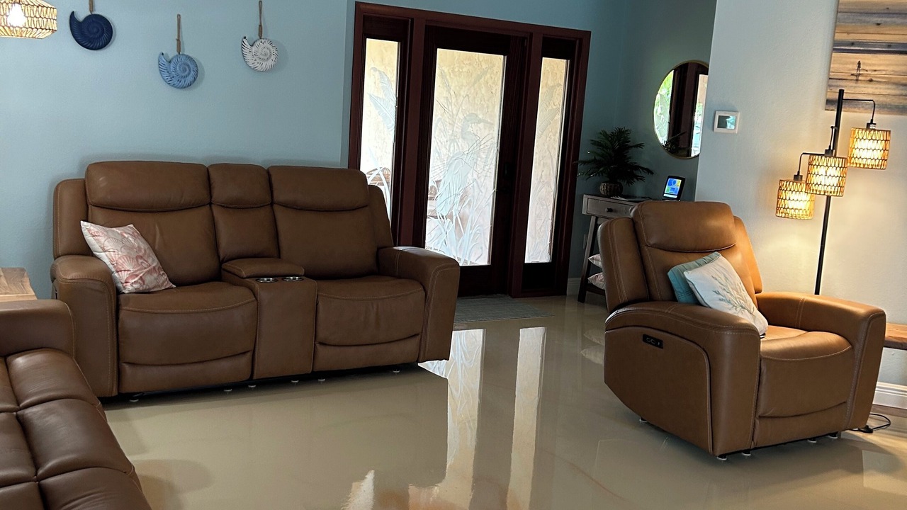 Photo of Livingroom in Englewood