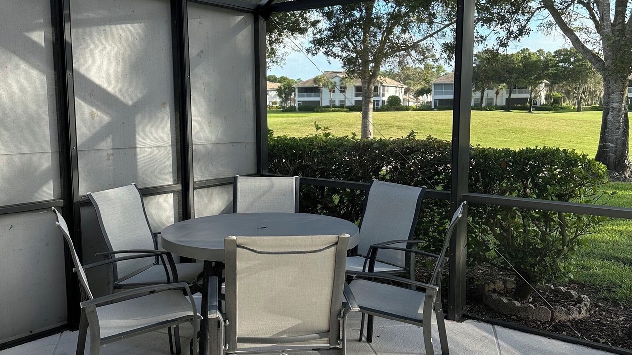 Photo of Outdoor in Naples