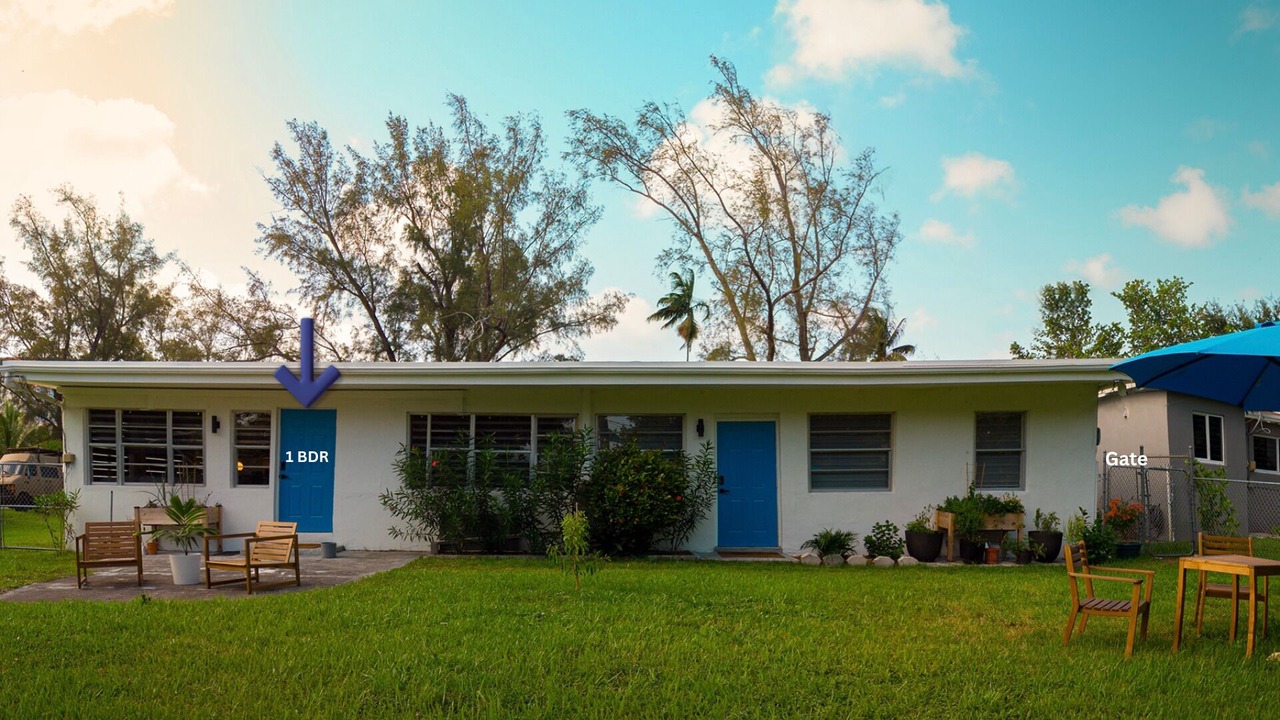 Photo of Outdoor in North Miami