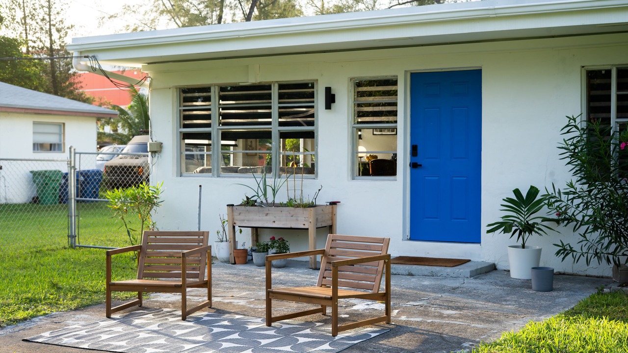 Photo of Outdoor in North Miami