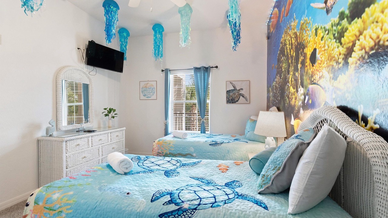 Photo of Bedroom in Bahama Bay
