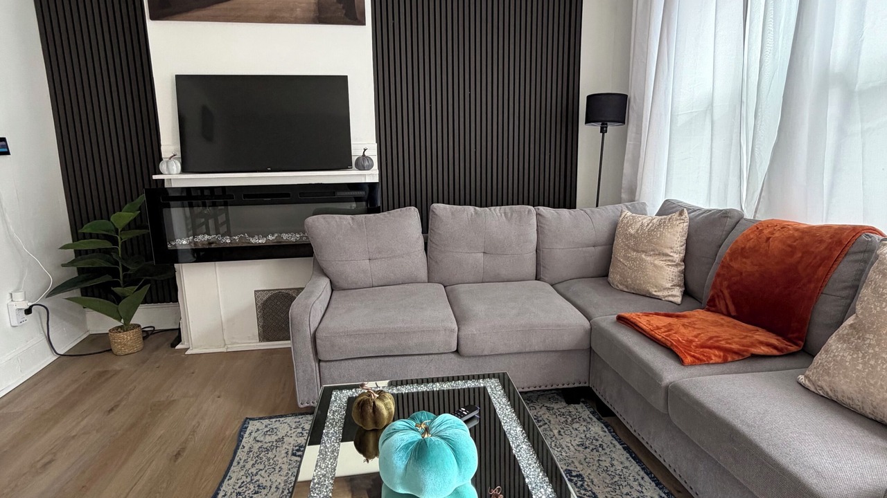 Photo of Livingroom in North Philadelphia West