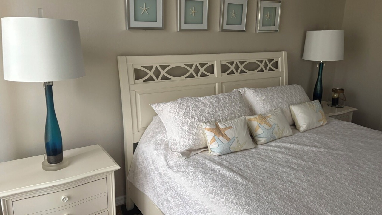 Photo of Bedroom in Iona