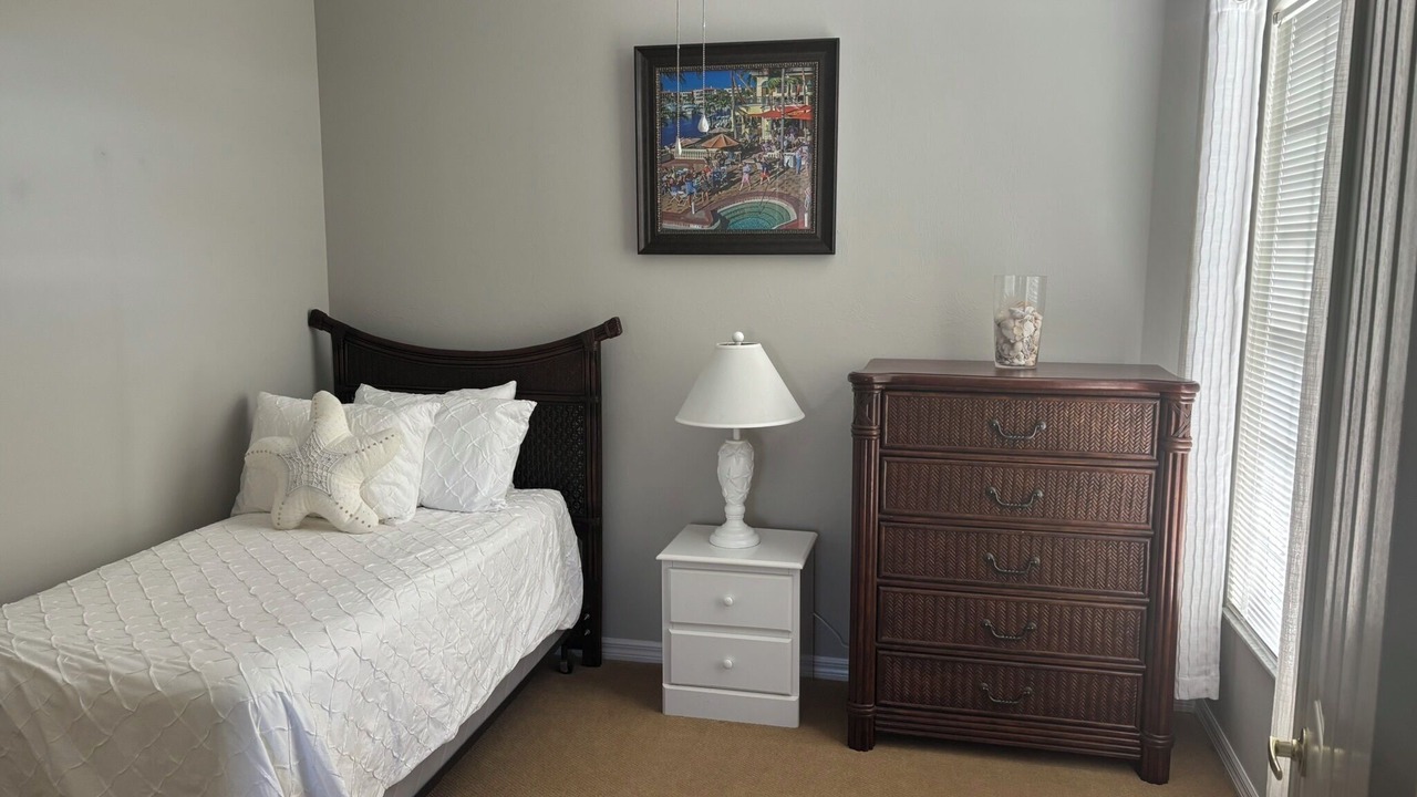 Photo of Bedroom in Iona