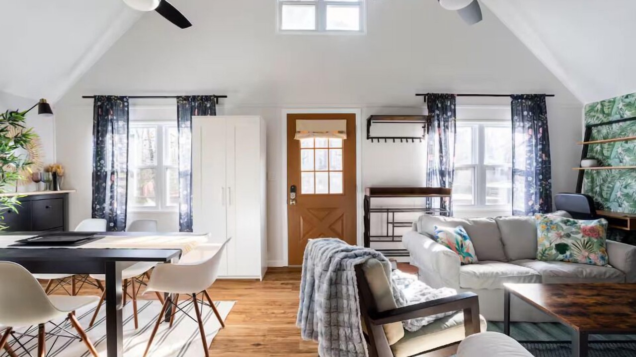 Photo of Livingroom in East Stroudsburg