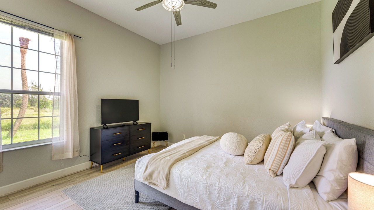 Photo of Bedroom in Haines City