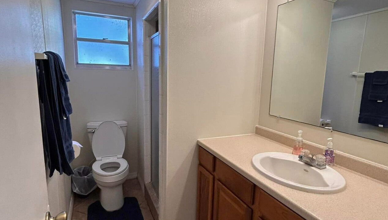 Photo of Bathroom in Crooked Lake