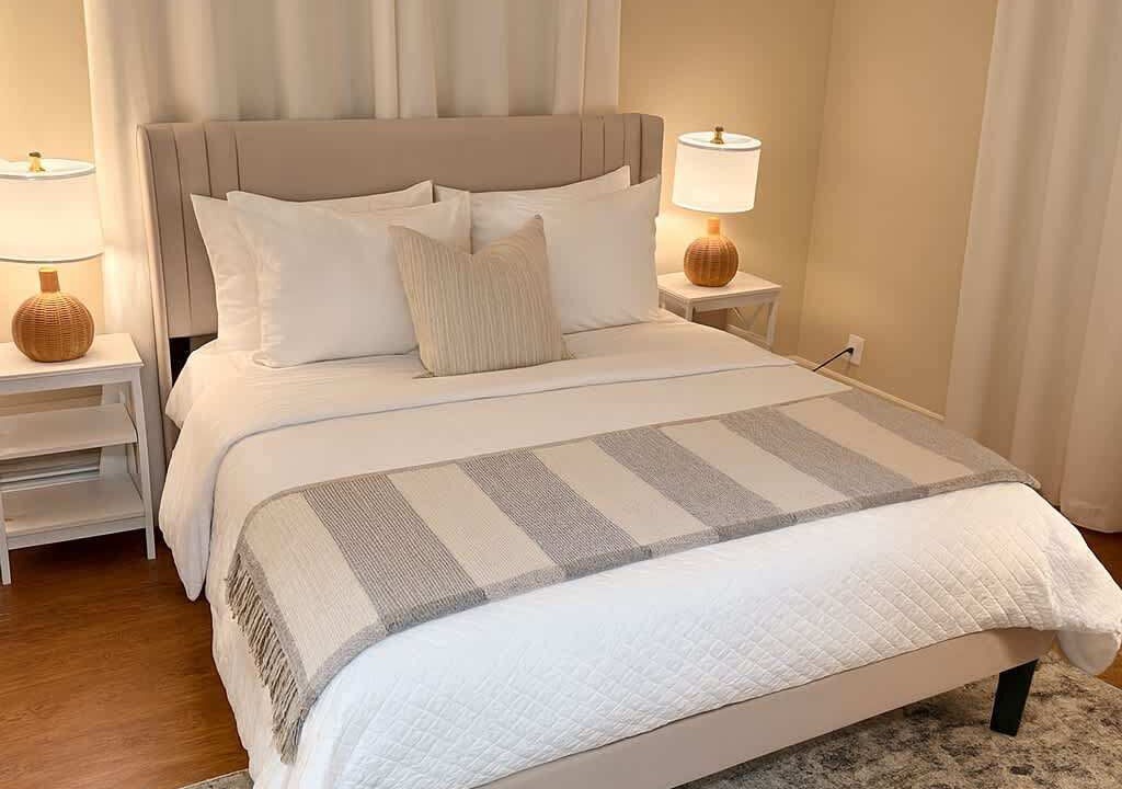 Photo of Bedroom in Lake Worth