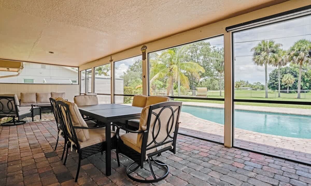 Photo of Outdoor in Lake Worth