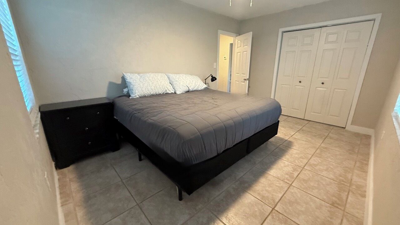 Photo of Bedroom in Tropic