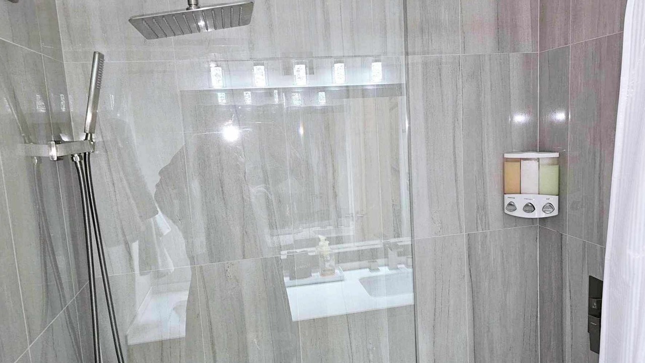 Photo of Bathroom in Ruskin