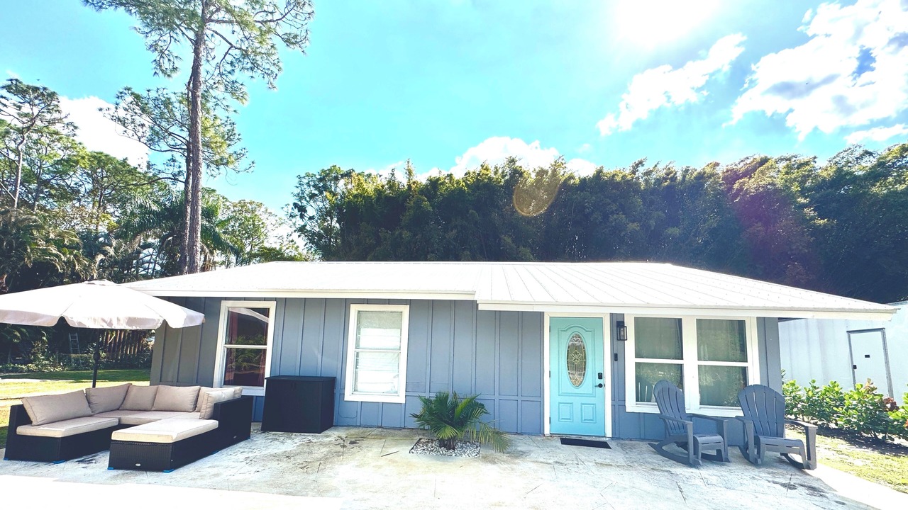 Photo of Outdoor in Jupiter Farms
