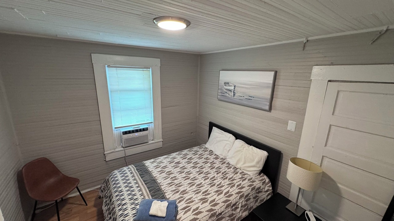 Photo of Bedroom in Hyde Park