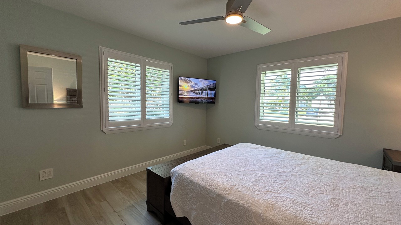 Photo of Bedroom in Eastview Manor