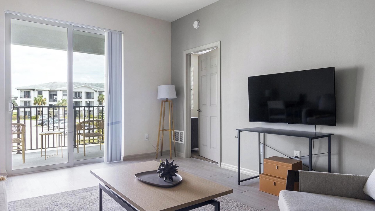 Photo of Livingroom in Eastwood Village