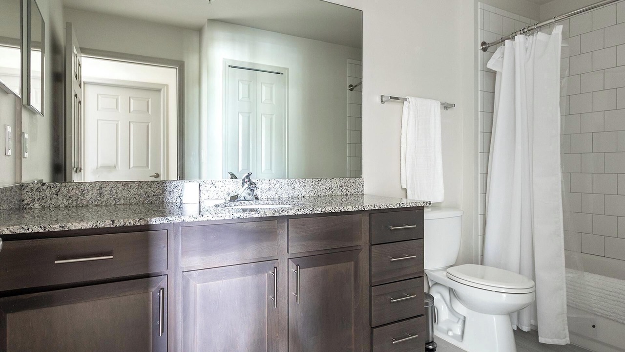 Photo of Bathroom in Eastwood Village