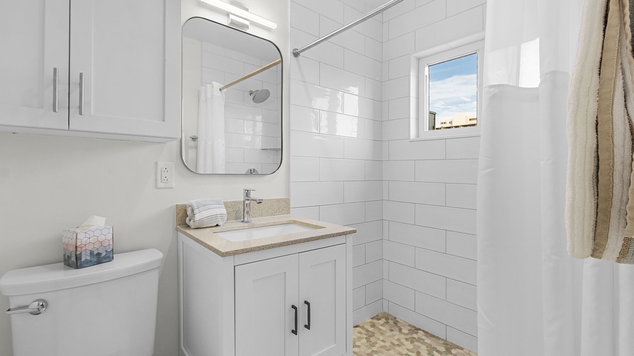 Photo of Bathroom in Aloha Kai