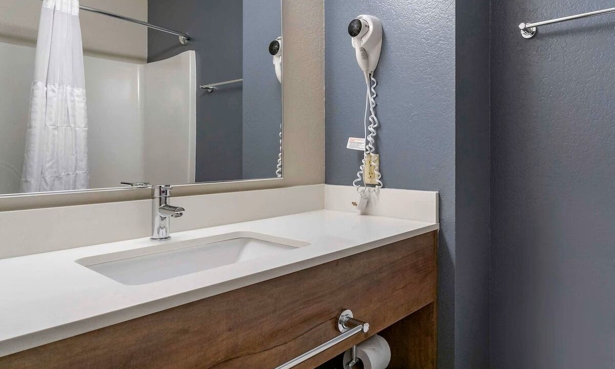 Photo of Bathroom in Biggar