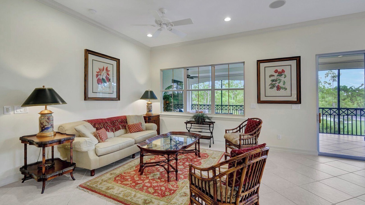 Photo of Livingroom in North Naples