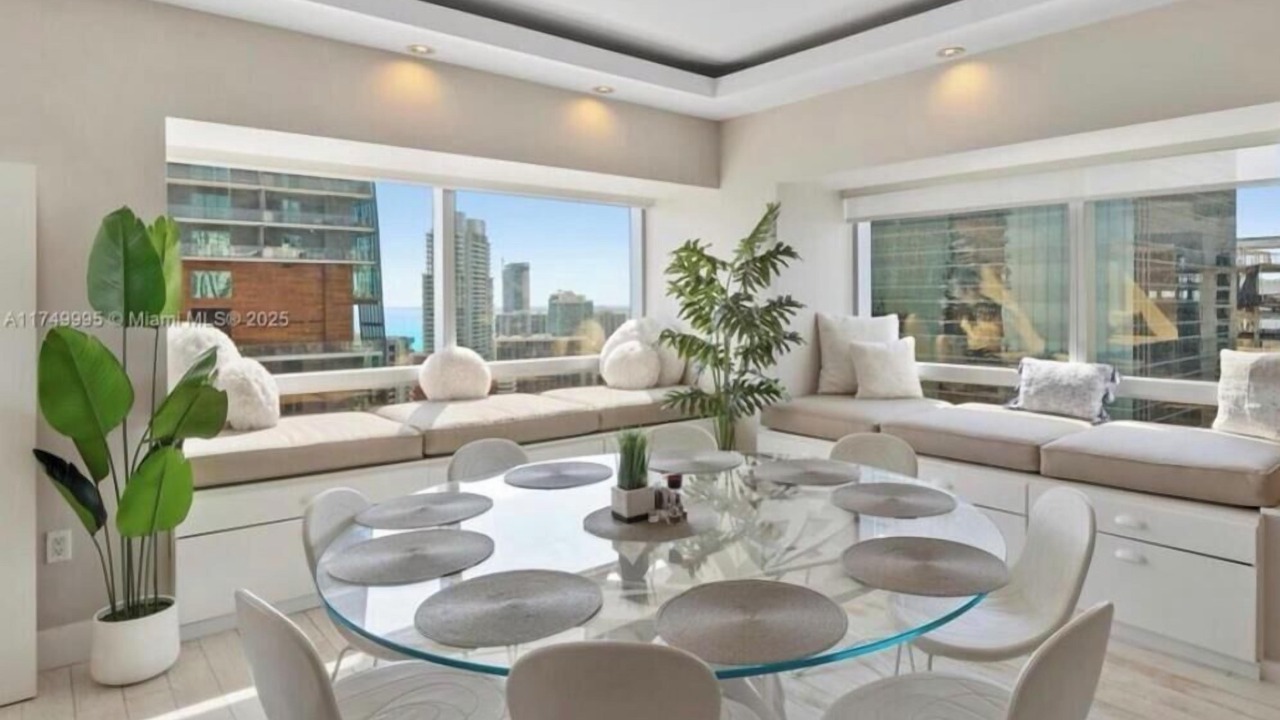 Photo of Others in Brickell