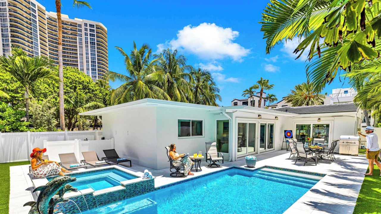 Photo of Outdoor in Lauderdale Beach