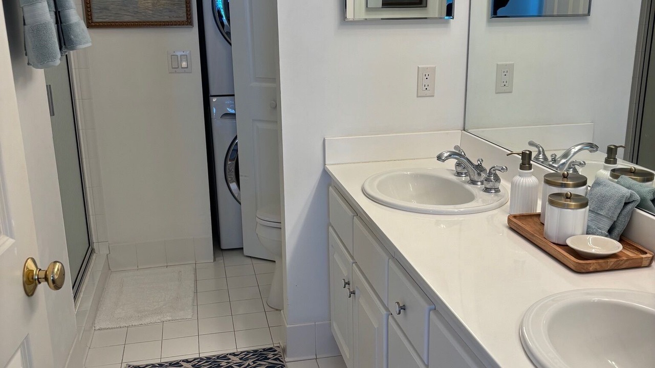 Photo of Bathroom in Central Beach