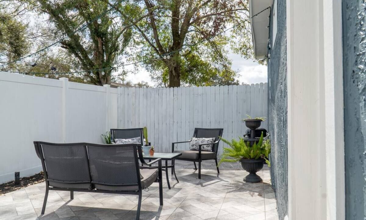 Photo of Patio Balcony in Greater Palm River Point CDC