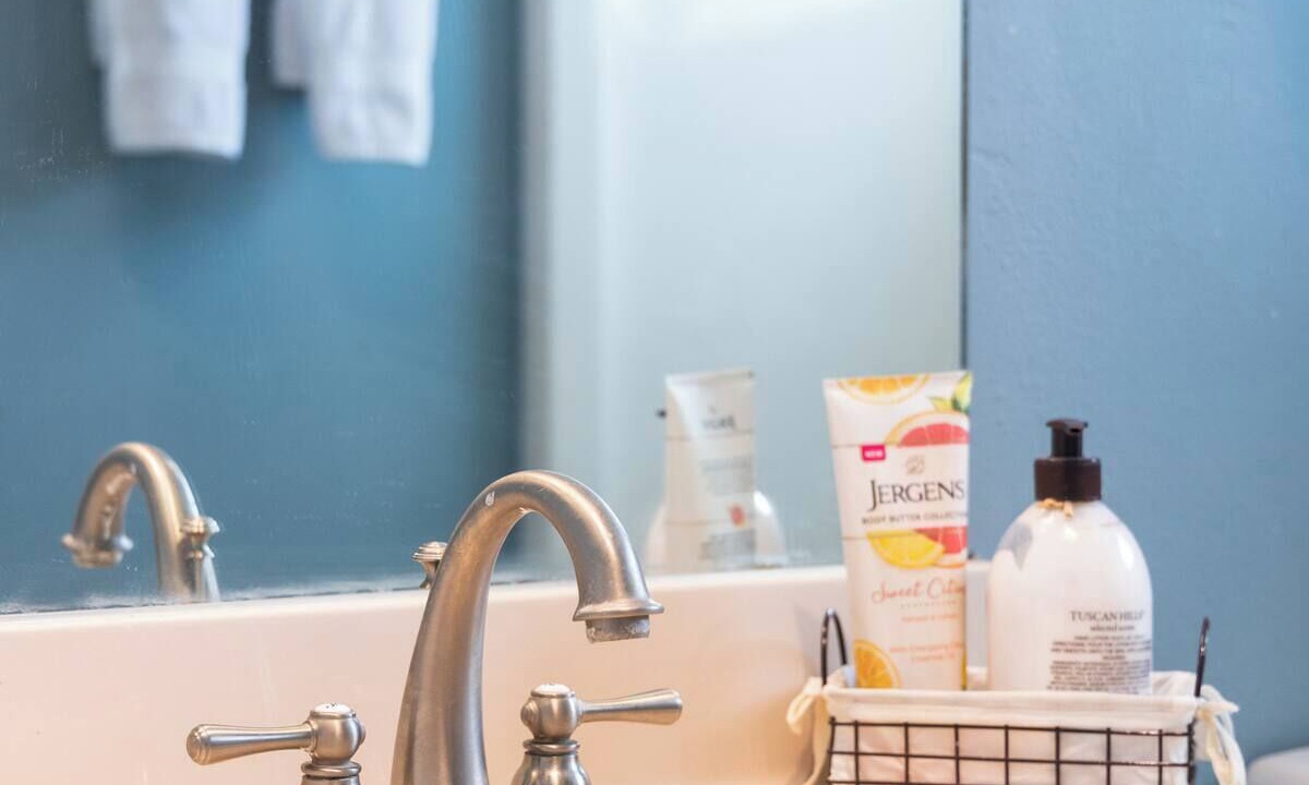 Photo of Bathroom in Laurel