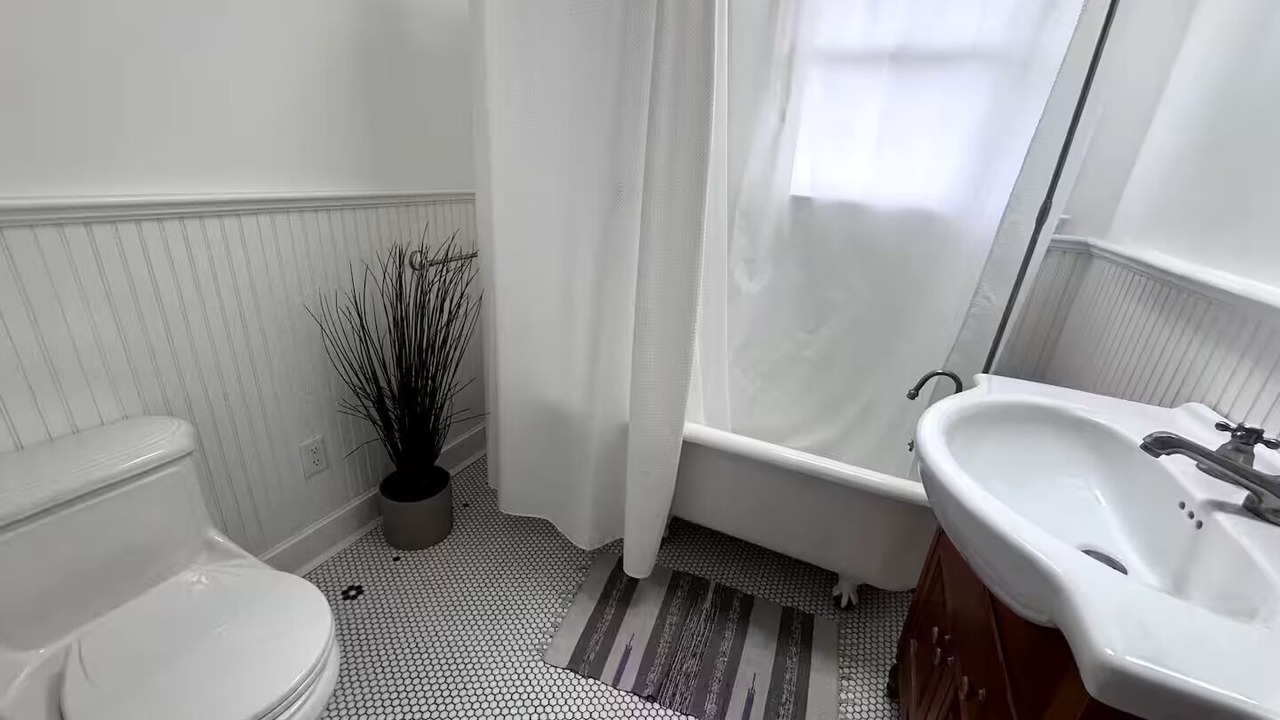 Photo of Bathroom in Historic Old Northeast
