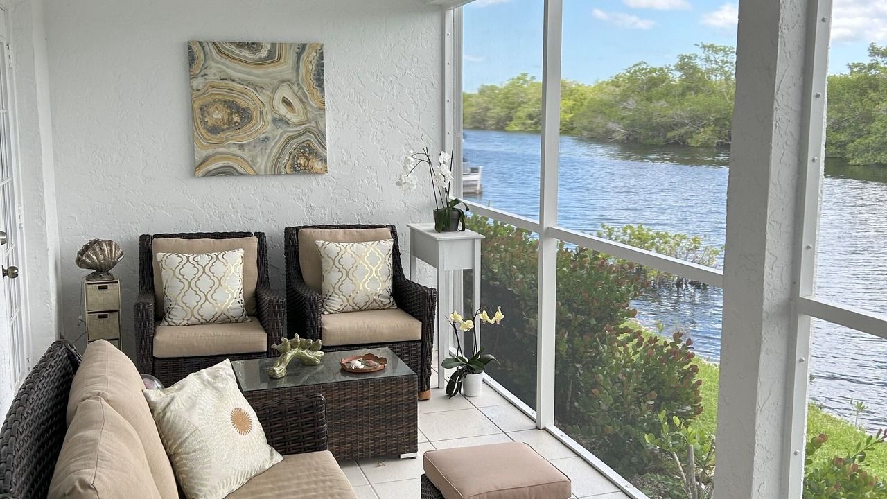 Photo of Livingroom in Hammock Bay