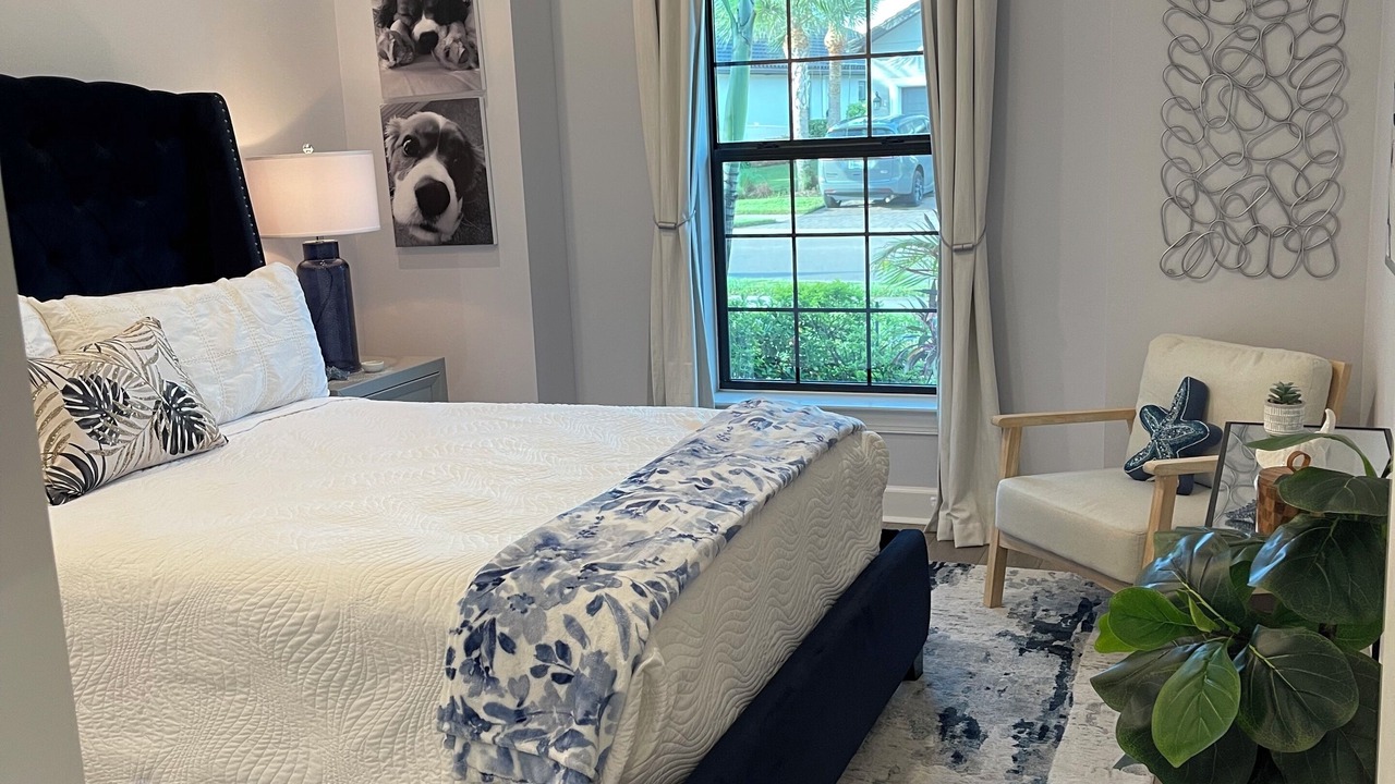Photo of Bedroom in Naples