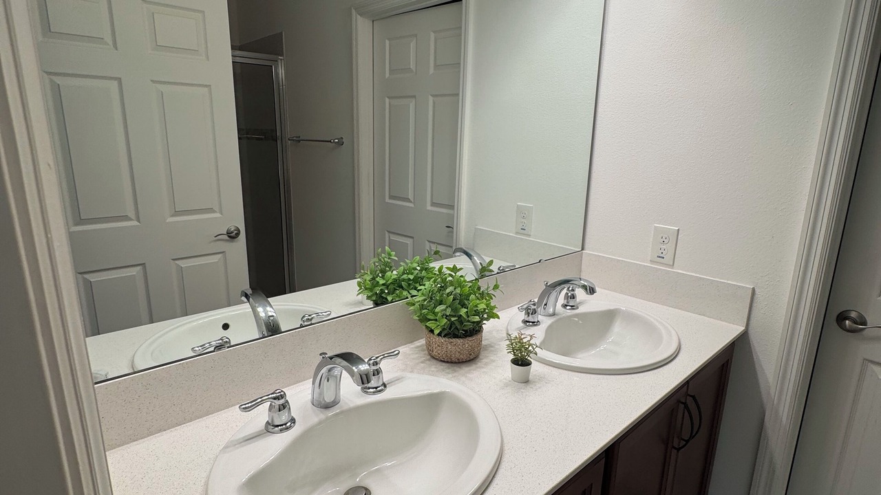 Photo of Bathroom in Solivita