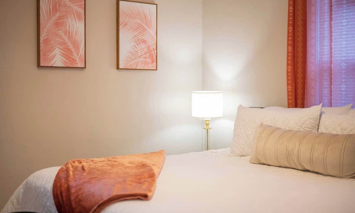 Photo of Bedroom in Dixieland