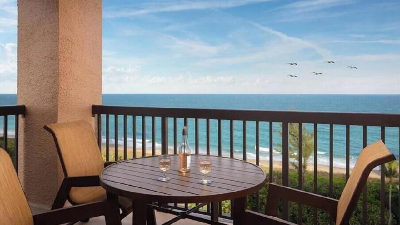 Photo of Outdoor in Hutchinson Island South