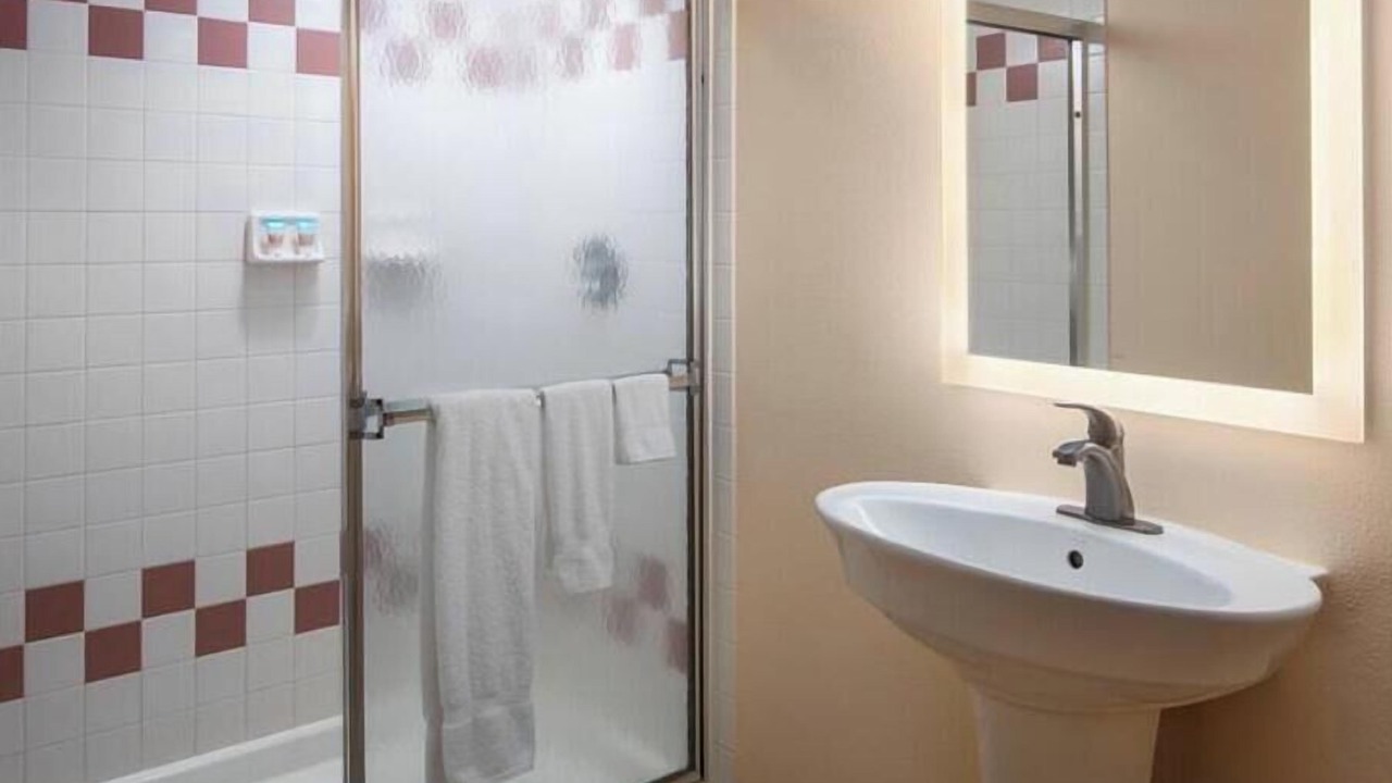Photo of Bathroom in Hutchinson Island South