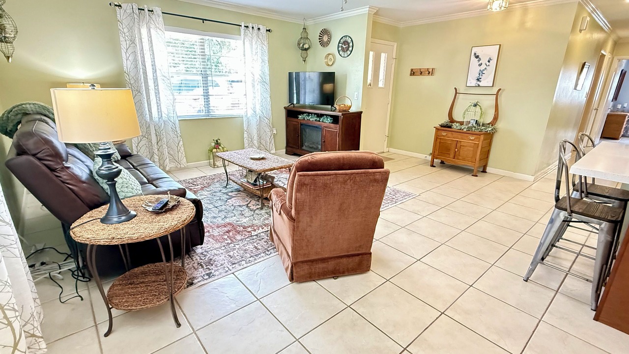 Photo of Livingroom in Sebring
