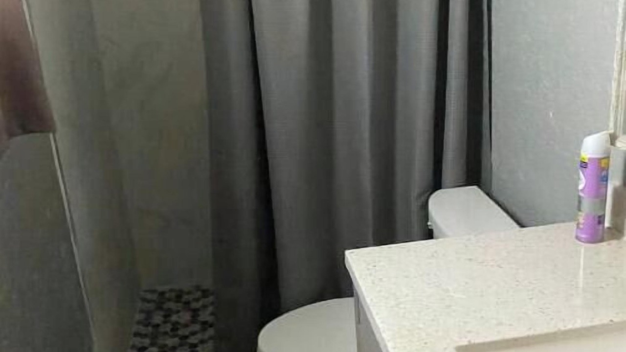 Photo of Bathroom in Golfview Harbor