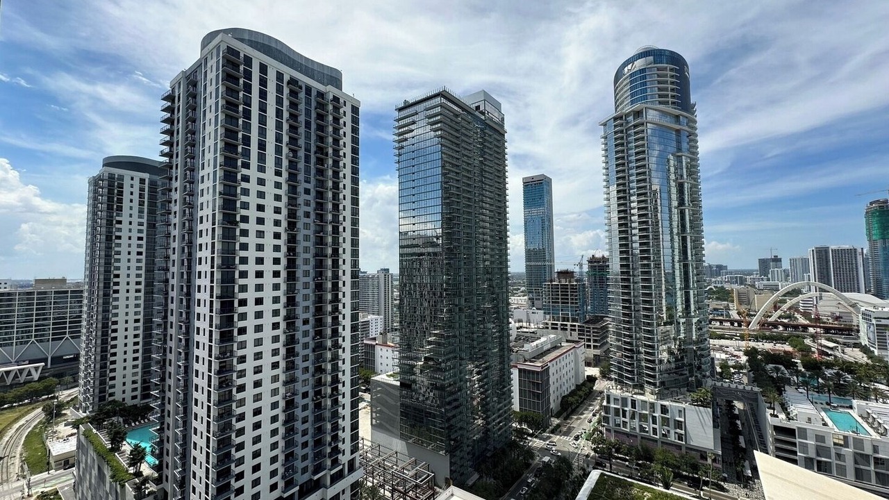 Photo of Others in Downtown Miami