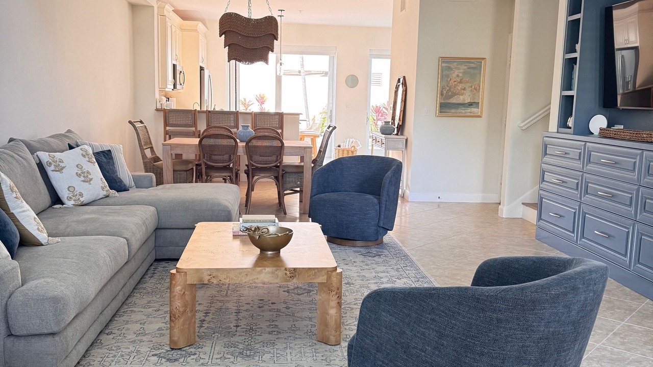Photo of Livingroom in Old Naples