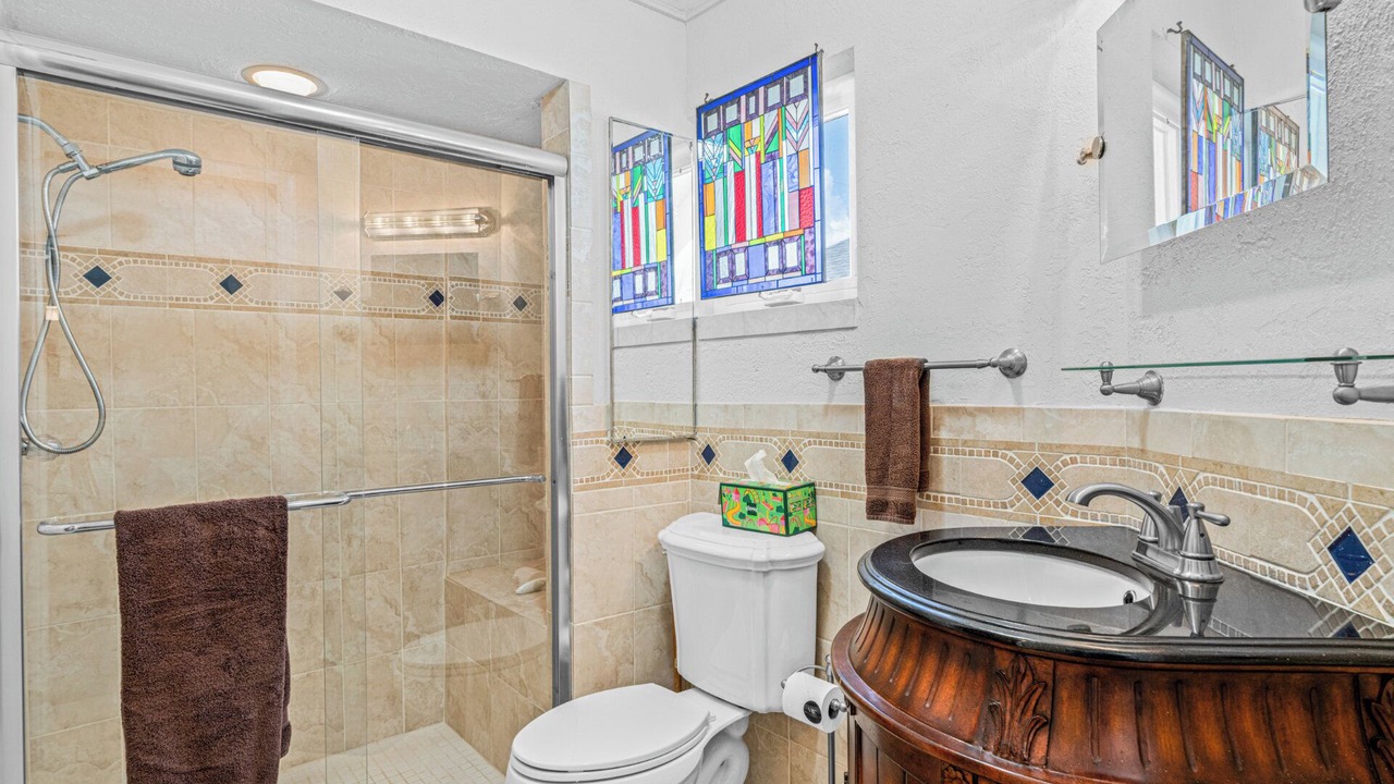 Photo of Bathroom in Caloosahatchee