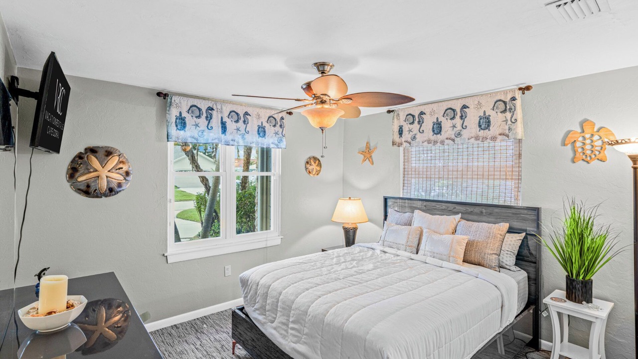 Photo of Bedroom in Caloosahatchee