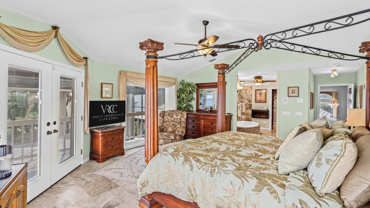 Photo of Bedroom in Caloosahatchee