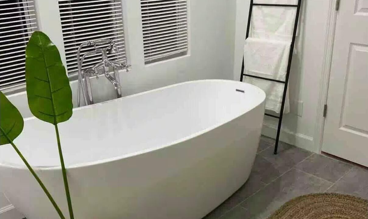 Photo of Bathroom in Biggar
